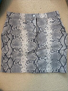 Wilfred Gray Snake-Print Mini Skirt